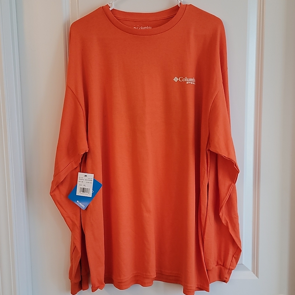 NWT, Columbia long-sleeved shirt. XL